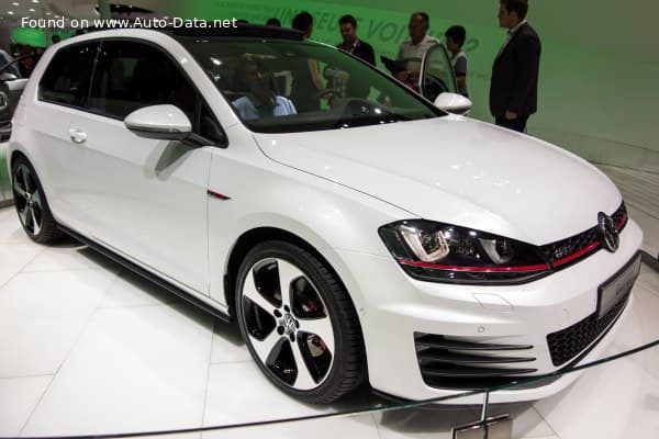 2013 Volkswagen Golf VII (3-door) GTI 2.0 TSI (220 Hp) DSG